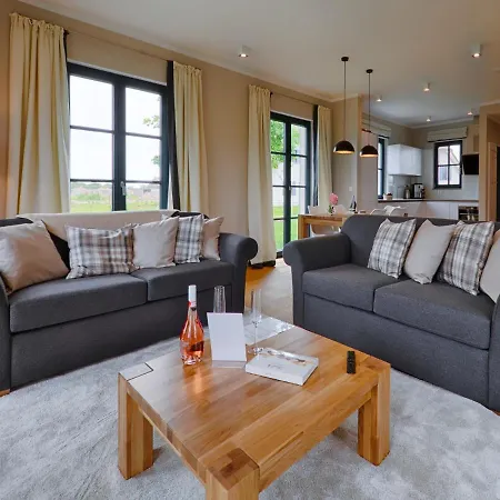 Ferienhaus Reetland Am *